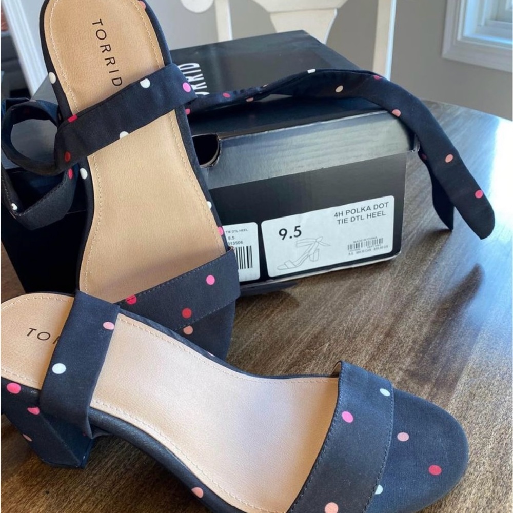 Adorable Polka Dot Heels